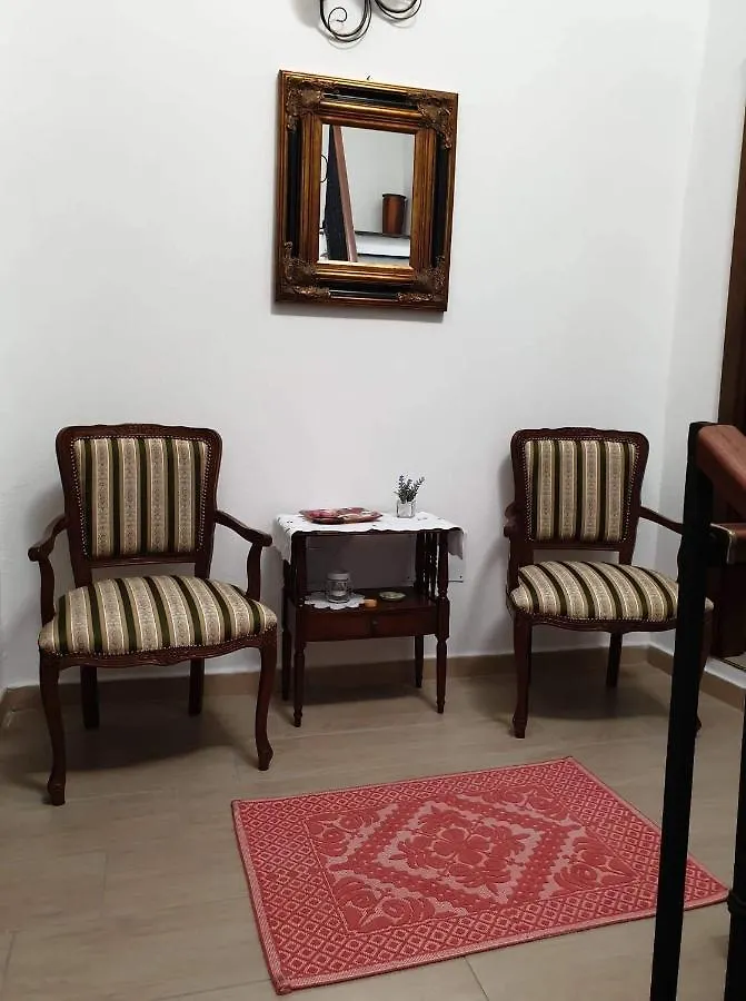 Bed and Breakfast Estia Scano Montiferro Bed & Breakfast